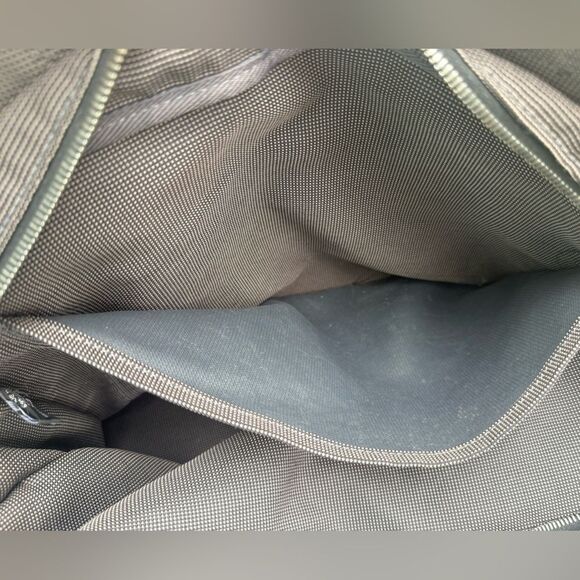 Hermes Grey Herline Canvas MM Tote Top Handle Bag with COA - Picture 9 of 11